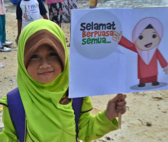 Menanamkan Rindu Ramadhan pada Anak Sejak Usia Dini
